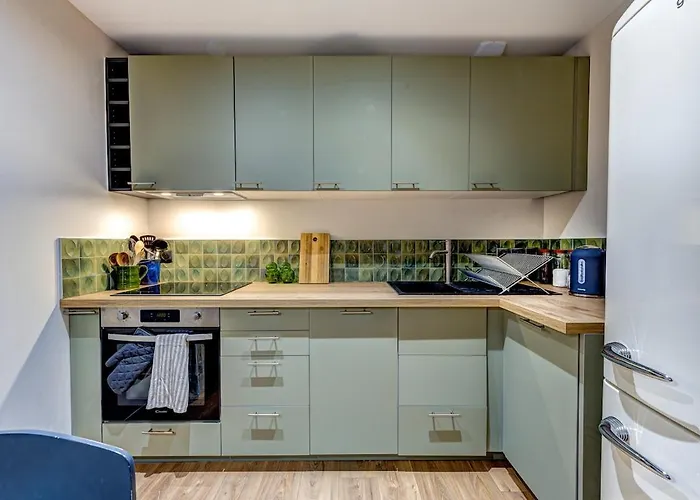 Beautiful New Flat By The Forest Appartement *